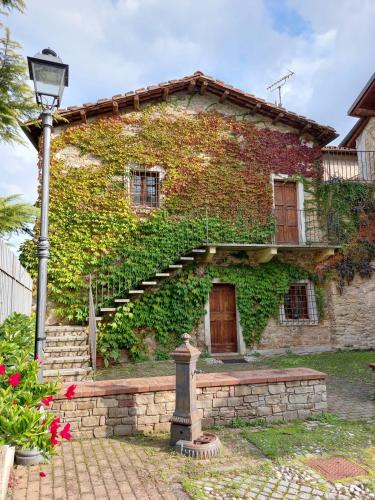 Viesnīcas āriene, La Casa delle Foglie Rosse in Prasco