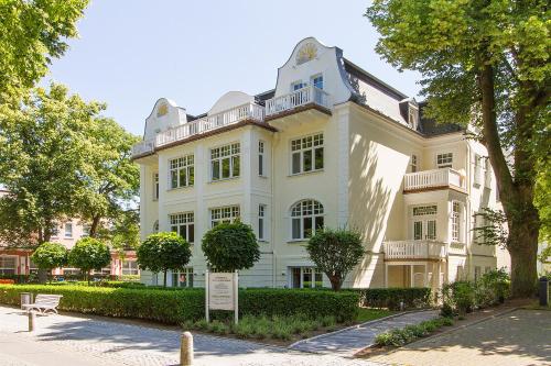 Ferienwohnungen am Strand - Strandvilla Belvedere in Kühlungsborn, Deutschland