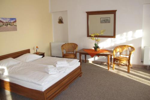 Hotel Zámeček - image 3