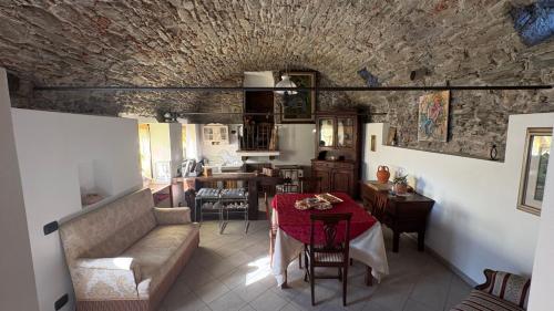 Iekārtas, Cà del Prino (Ca del Prino) in Cosseria