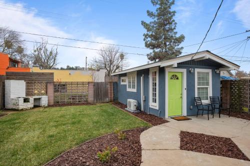 Oprema, Le Petite Willow - Guesthouse in Downey