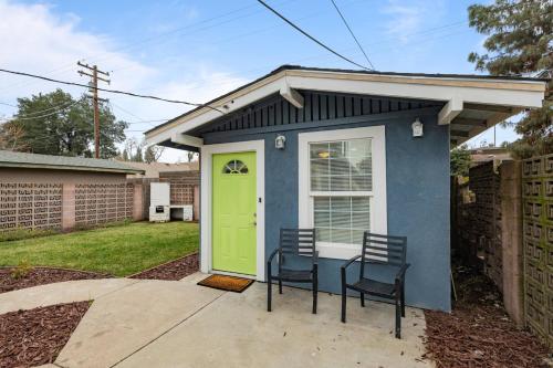 Oprema, Le Petite Willow - Guesthouse in Downey