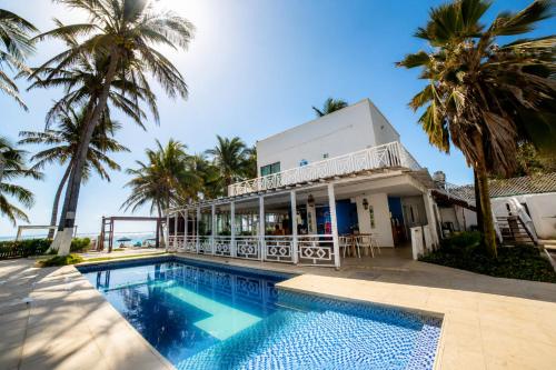 Hotel San Luis Beach House By OxoHotel