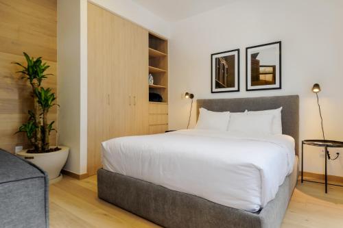 Upscale Loft with Balcony in Roma Norte - image 3