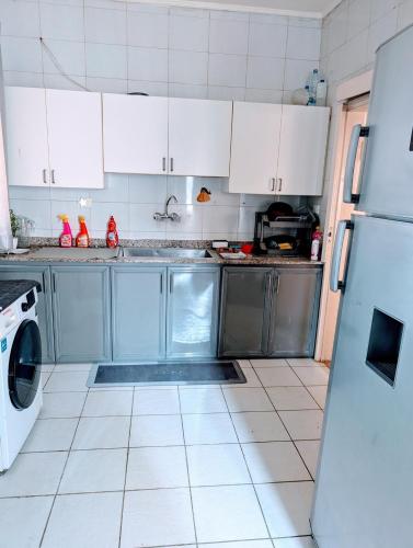 Tripoli Sea Breeze Apart-Matal Al Azraq-24h Electricity in Tripoli