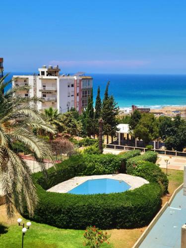 Dārzs, Tripoli Sea Breeze Apart-Matal Al Azraq-24h Electricity in Tripoli
