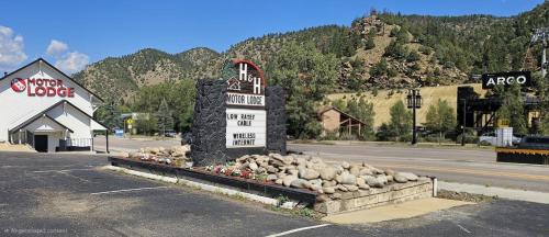 H&H Motor Lodge 1