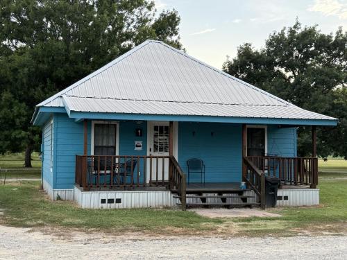 Turn On Inn
