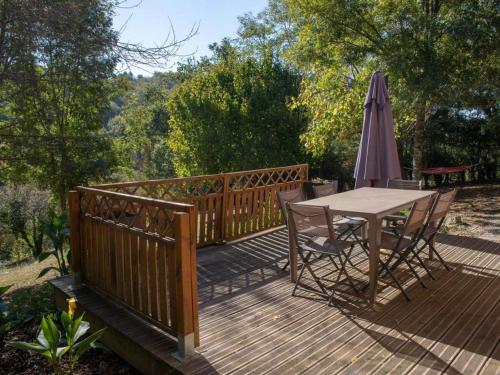 Chalet accueillant à La Gazonne - 5 pers. - API-1-52-3005 (Chalet accueillant a La Gazonne - 5 pers. - API-1-52-3005) in Sauveterre-de-Rouergue