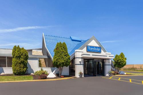 A szálláshely kívülről, Travelodge by Wyndham Milwaukee in Milwaukee (Wisconsin)