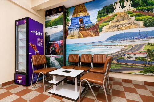Lobby, Hotel O Visakhapatnam Railway Junction Formerly Kesava Residency in Visakhapatnam