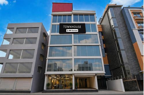 Super Townhouse Madhyamgram Chowmatha Bus Terminal Kolkata Formerly Star Guest House