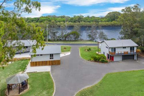 The Palm Cabin 2 in Mylestom