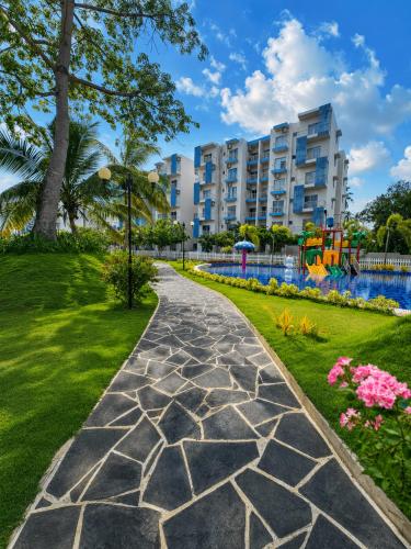 Signature 2BR - Luxury Villa - Santorini - Negombo in Kadirana North