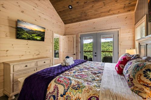 Tennessee Sunrise cabin - image 3