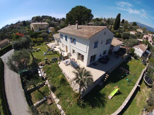 Maison familiale Valbonne 5min à pied du village