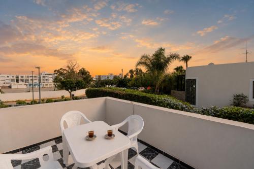 Spacious Apart in a Villa - 3 min to Beach in Swiss City