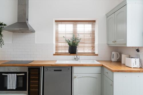 Newly listed 2 bed apartment near Gwithian Beach in Carnhell Green