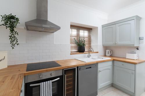 Newly listed 2 bed apartment near Gwithian Beach in Carnhell Green