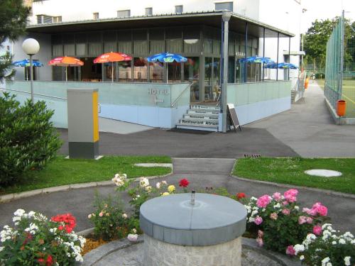 KSV Hotel Wien – Vienna, NY