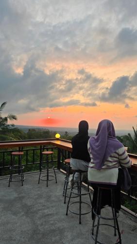 Surrounding environment, Bale Sunset Inn in Senaru