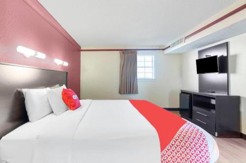 OYO Hotel Tulsa N Sheridan Rd & Airport – Tulsa, OK