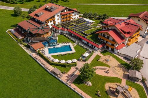 Ferienhotel Sonnenhof in Zell am Ziller, Österreich