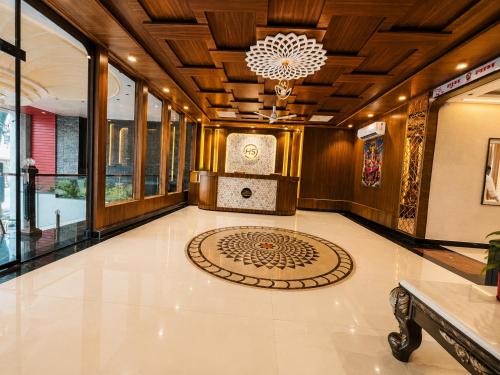 Sitara Grand HS Palace, 1 km from Har Ke Pauri, Haridwar #privateparking in Hiranwara