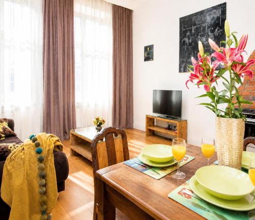 Old Town Brigue Apartment by Otium, Cracovie
