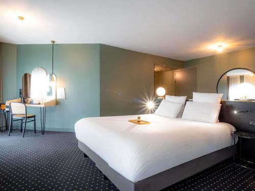 . Mercure Nantes Centre Passage Pommeraye