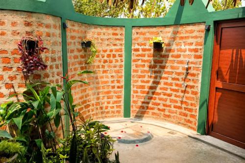 دش, Private Pool Cabana Ricefield Hideaway in تانجالا