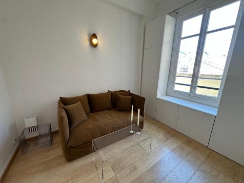 Studio cosy rénové - Clim - Proximité du centre-ville