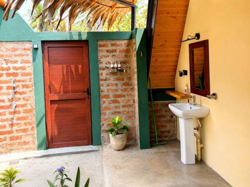 حمام, Private Pool Cabana Ricefield Hideaway in تانجالا