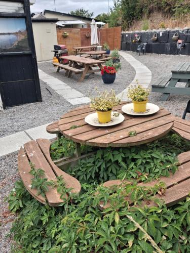 Matty's Pub - Apartment's in Карлов