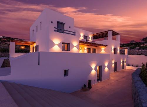 Double Pool Villa Ι in โครทีรี