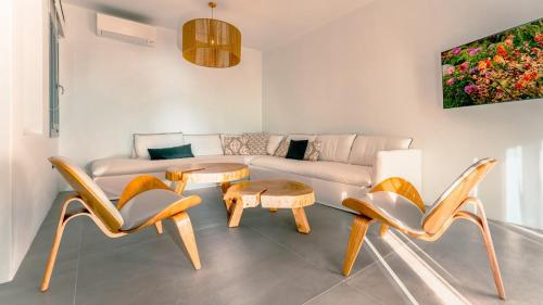 Double Pool Villa Ι in โครทีรี