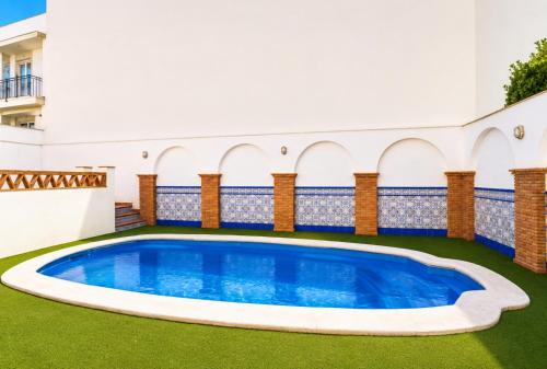 Apartamento Pescia con piscina en centro de Nerja