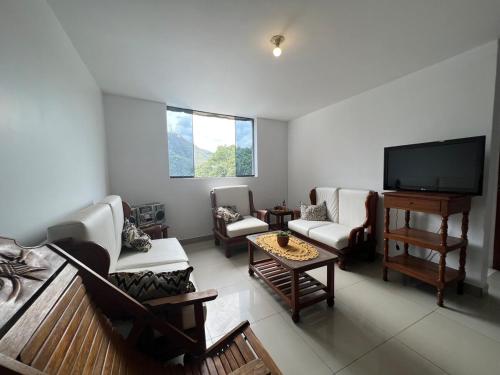 Hospedaje La Merced Chanchamayo - Mini Departamento