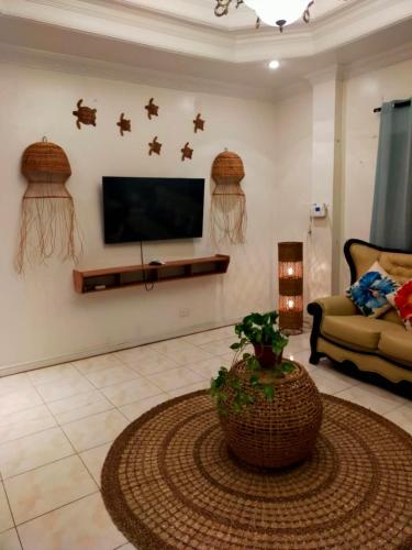 Bright & Spacious Stay in the Heart of Town in Compostela