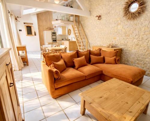 Charming house with pool 10 min from La Rochelle in Dompierre-sur-Mer