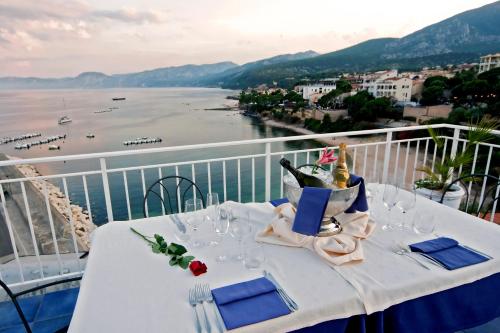 Balcony/terrace, BUE MARINO Hotel & Rooftop Bar in Dorgali