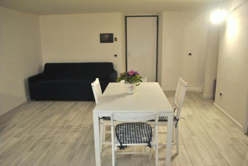 Smart Central Apartments San Gregorio, Neapel (Foto 6)