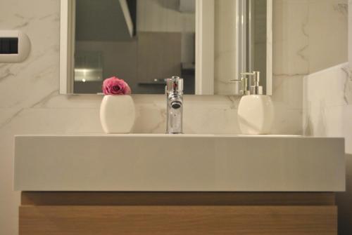 Smart Central Apartments San Gregorio, Neapel (Foto 10)