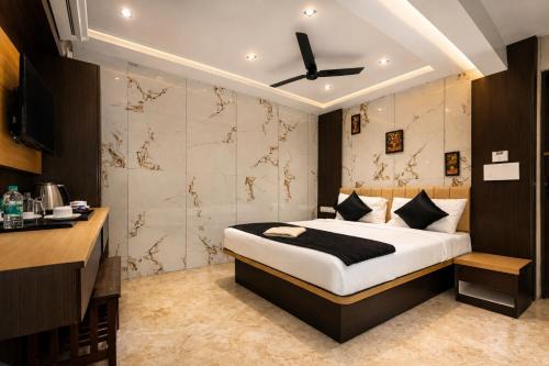 Hajiyar Residency  in Ramanathapuram