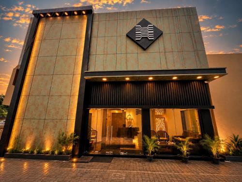 . Hajiyar Residency