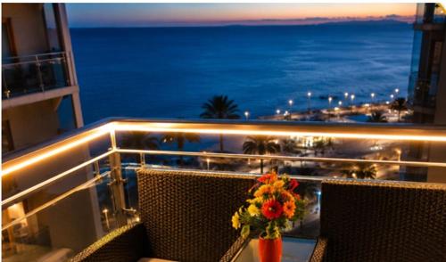 Cielo Stellato-b&b Suites On Rooftop & Seaview - Salerno