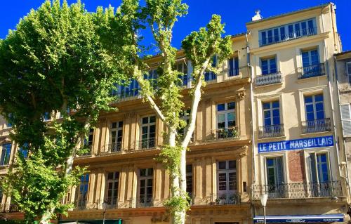 Les Suites du Cours & Spa 1