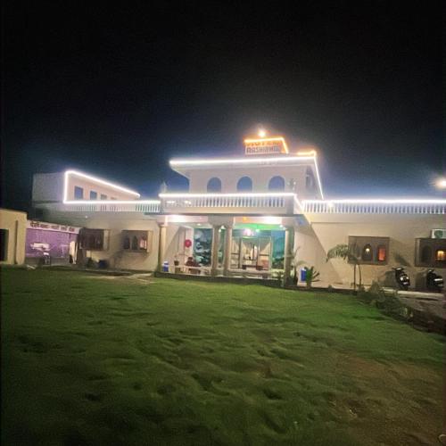Hotel aashirwad palace in Nawalgarth
