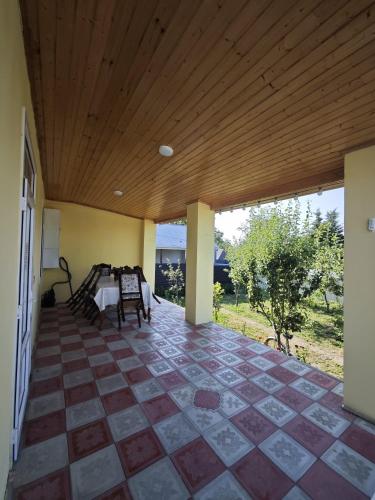 Qebele Romi Family House in Vandam