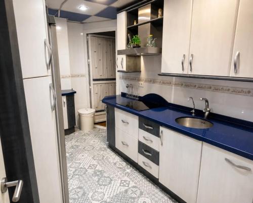 مطبخ, Modern apartment with jacuzzi and city view, Almería, 80 m² (Modern apartment with jacuzzi and city view, Almeria, 80 m²) in La Loma